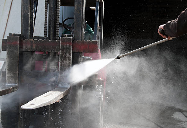 Best Playground Equipment Cleaning  in Portland, MI